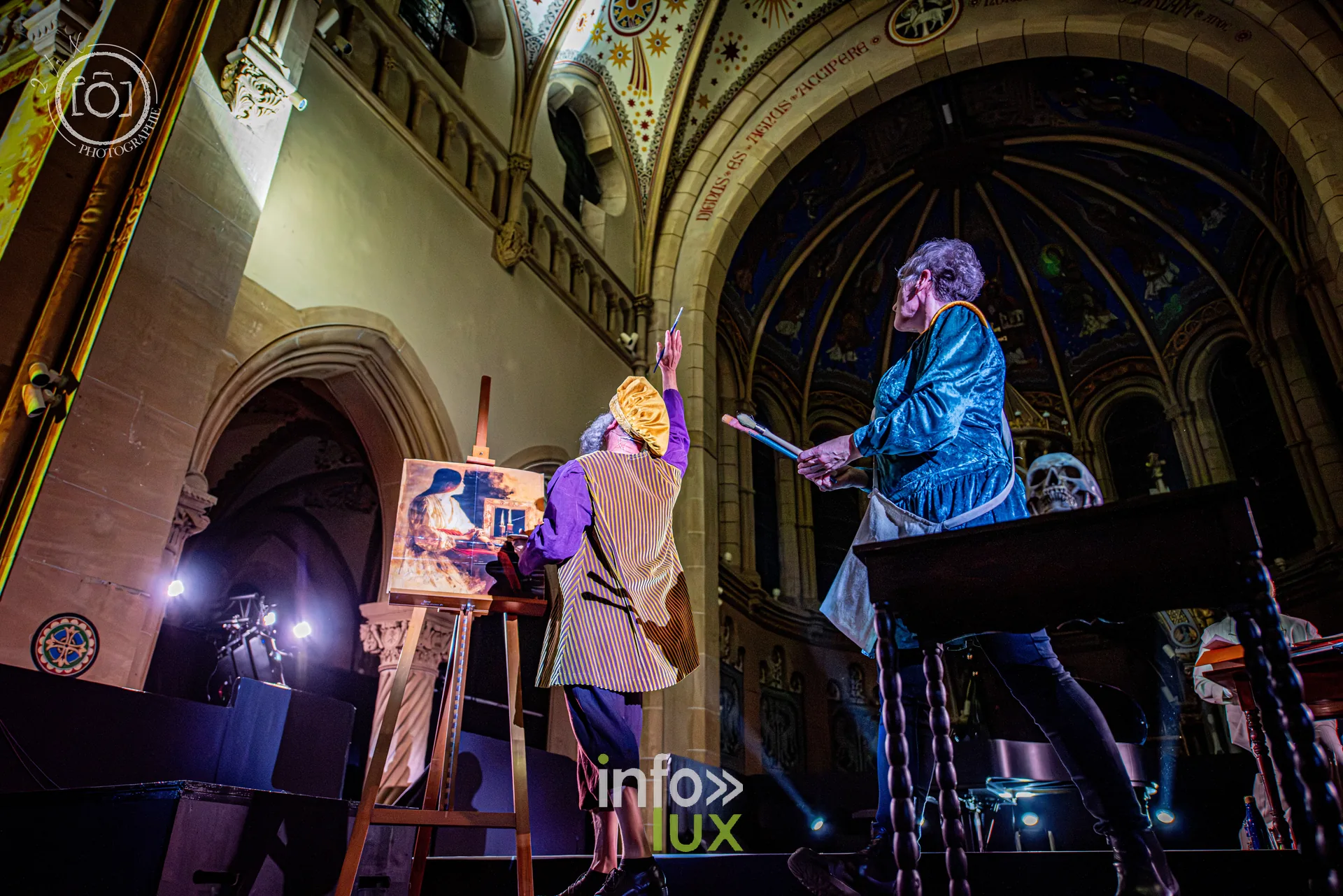 Le Crépuscule des Pierres, église Saint-Joseph de Montigny-lès-Metz, répétition générale du 8 octobre 2026 : Un peintre au chevalet, une scène du spectacle