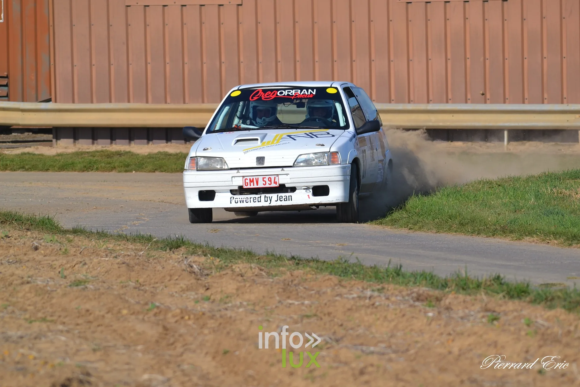 Critérium Jean-Louis Dumont 2026 à Waremme : Noah Bodeux et N. Demoulin, Peugeot 106, en classe 3-8