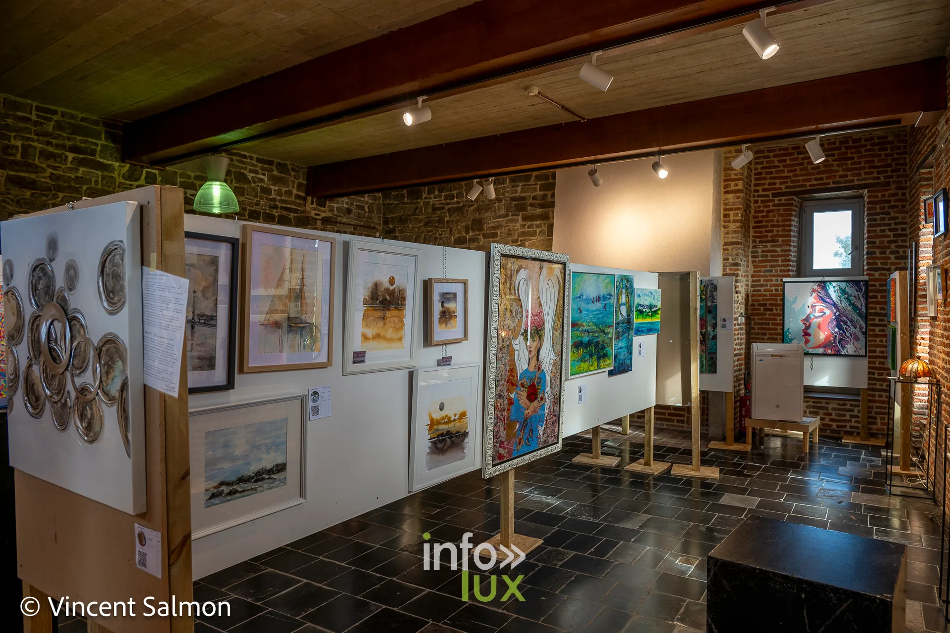 La Galerie de la Tour du Château d’Oupeye pendant Évasions Artistiques