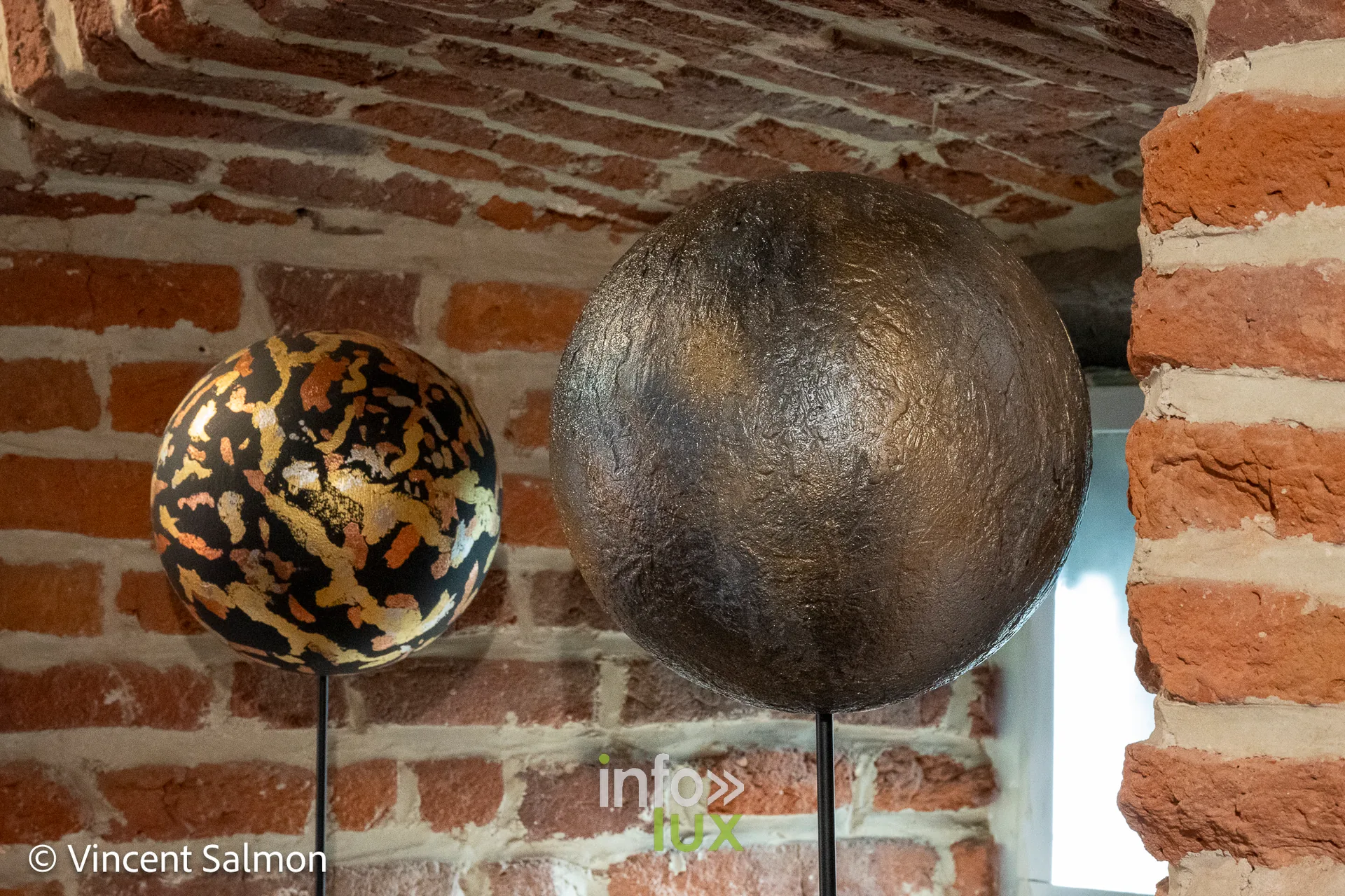 Œuvre de Luc Coutelier (sculpture), exposition Évasions Artistiques, Galerie de la Tour, Château d’Oupeye