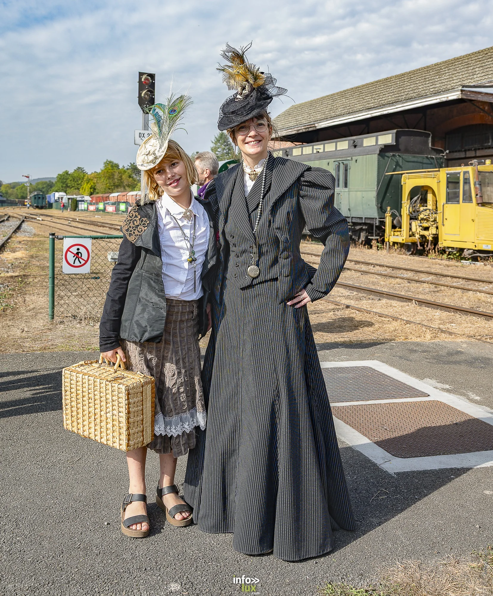 Festival Vapeur 2026 du Chemin de Fer à Vapeur des Trois Vallées entre Mariembourg et Treignes : locomotives, costumes d’époque, musée et maquettes