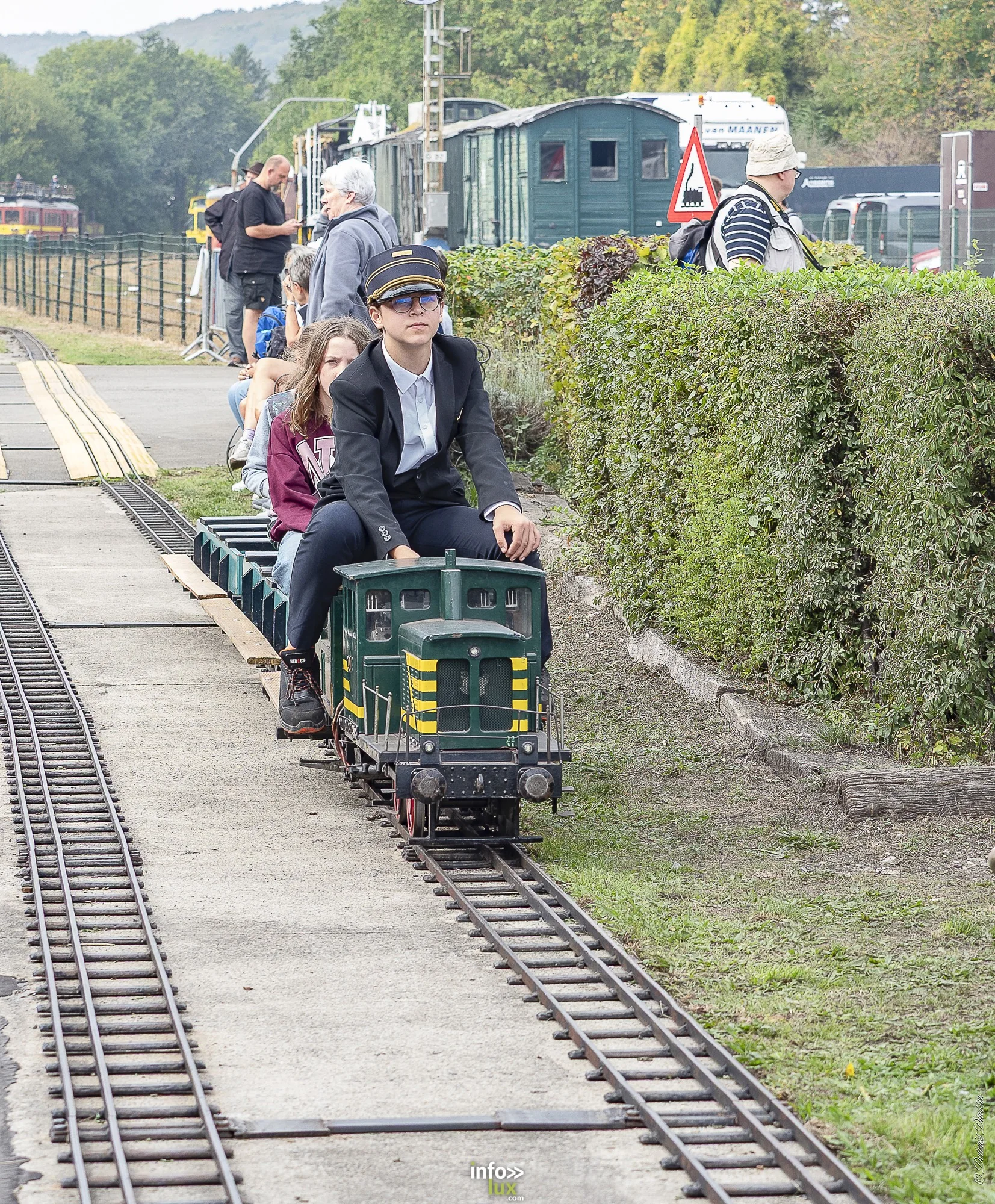 Festival Vapeur 2026 du Chemin de Fer à Vapeur des Trois Vallées entre Mariembourg et Treignes : locomotives, costumes d’époque, musée et maquettes