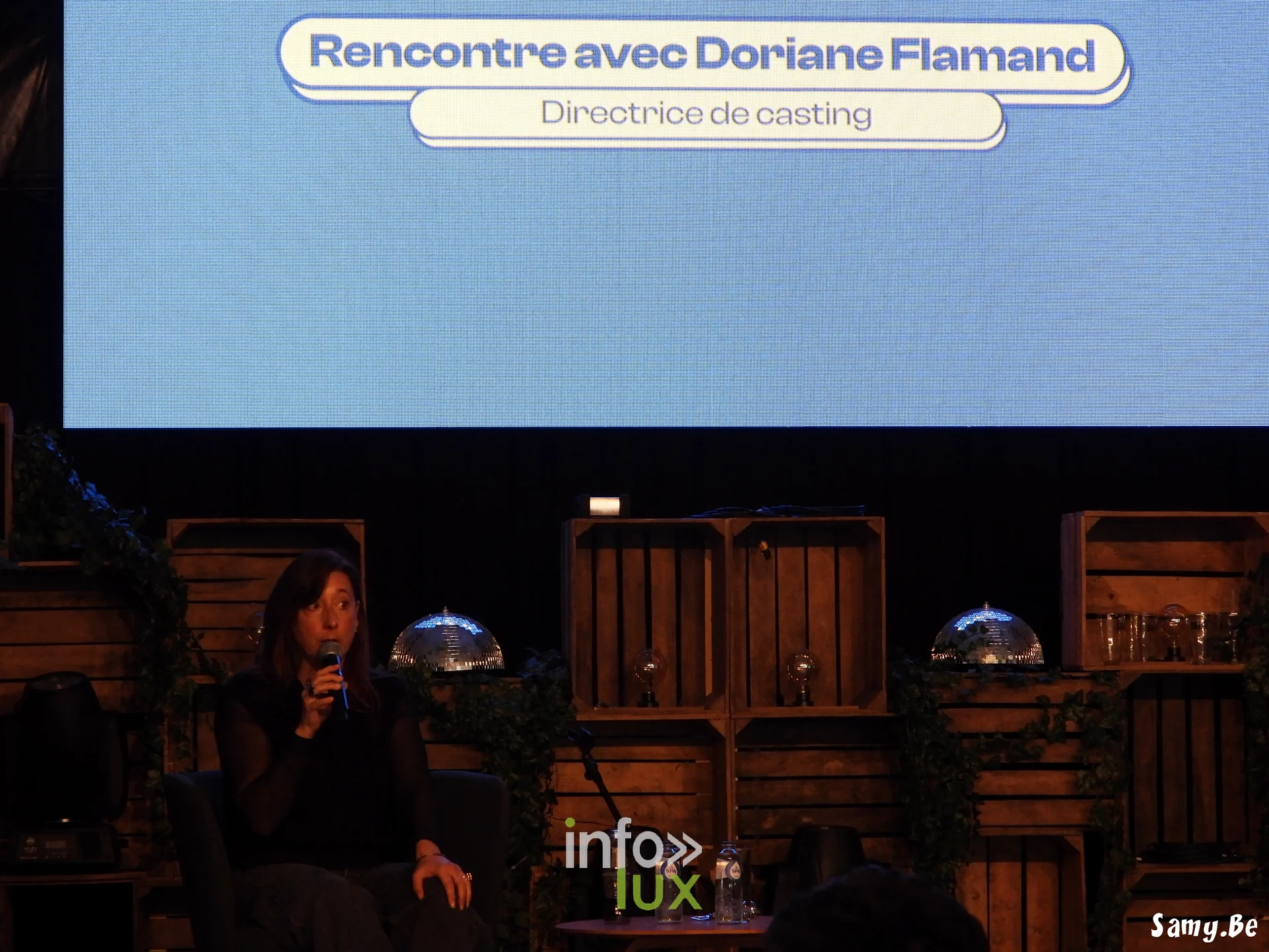 Doriane Flamand, directrice de casting, au micro au FiFF Namur 2026