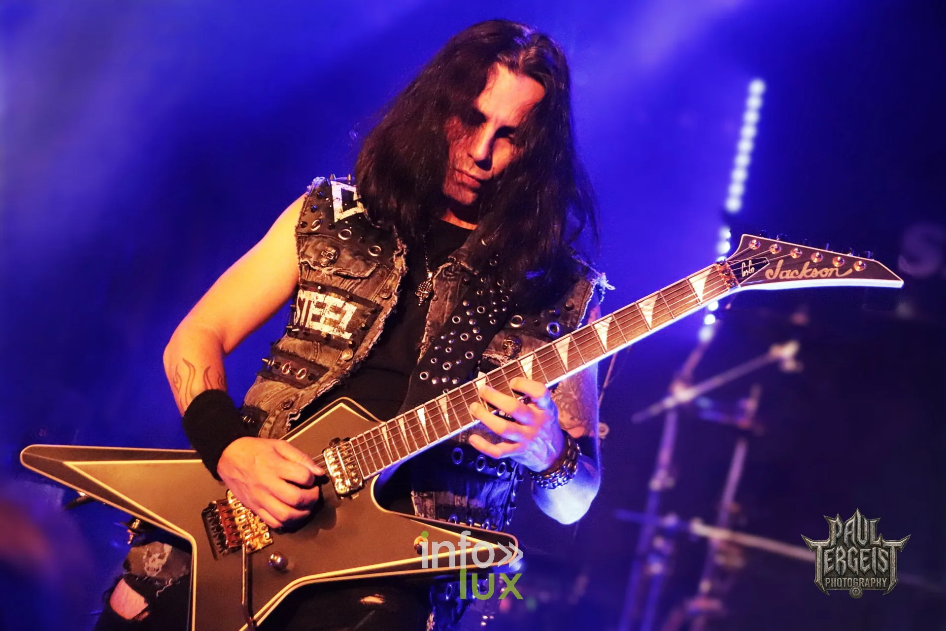 Gus G et Ronnie Romero au Spirit of 66 à Verviers, 5 octobre 2026 : Gus G en plein solo