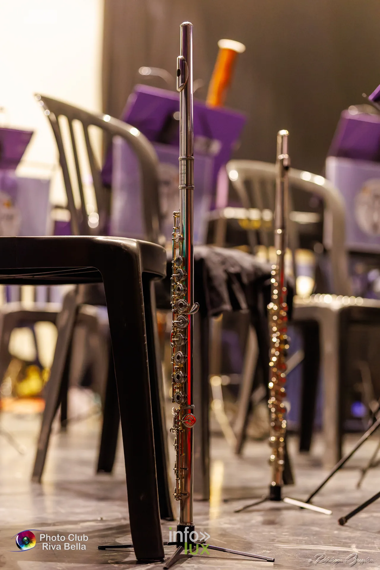 150 ans de l’Harmonie Royale de Mont-Saint-Pont au POP, Braine-l’Alleud, 10 octobre 2026 : des instruments sur scène avant le concert (photo Philippe Gosselin, Photo-Club Riva-Bella)