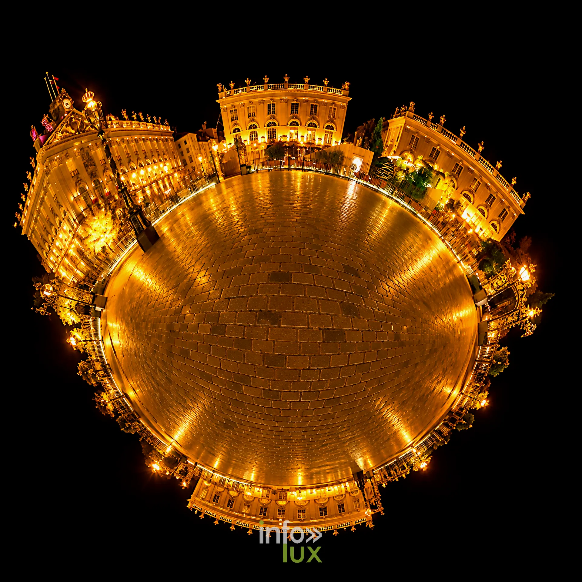 Jardin éphémère « Gallé ou l’éclat de vert », place Stanislas à Nancy, 29 octobre 2026 : vue « petite planète » de la place Stanislas (photo Éric Didierjean)