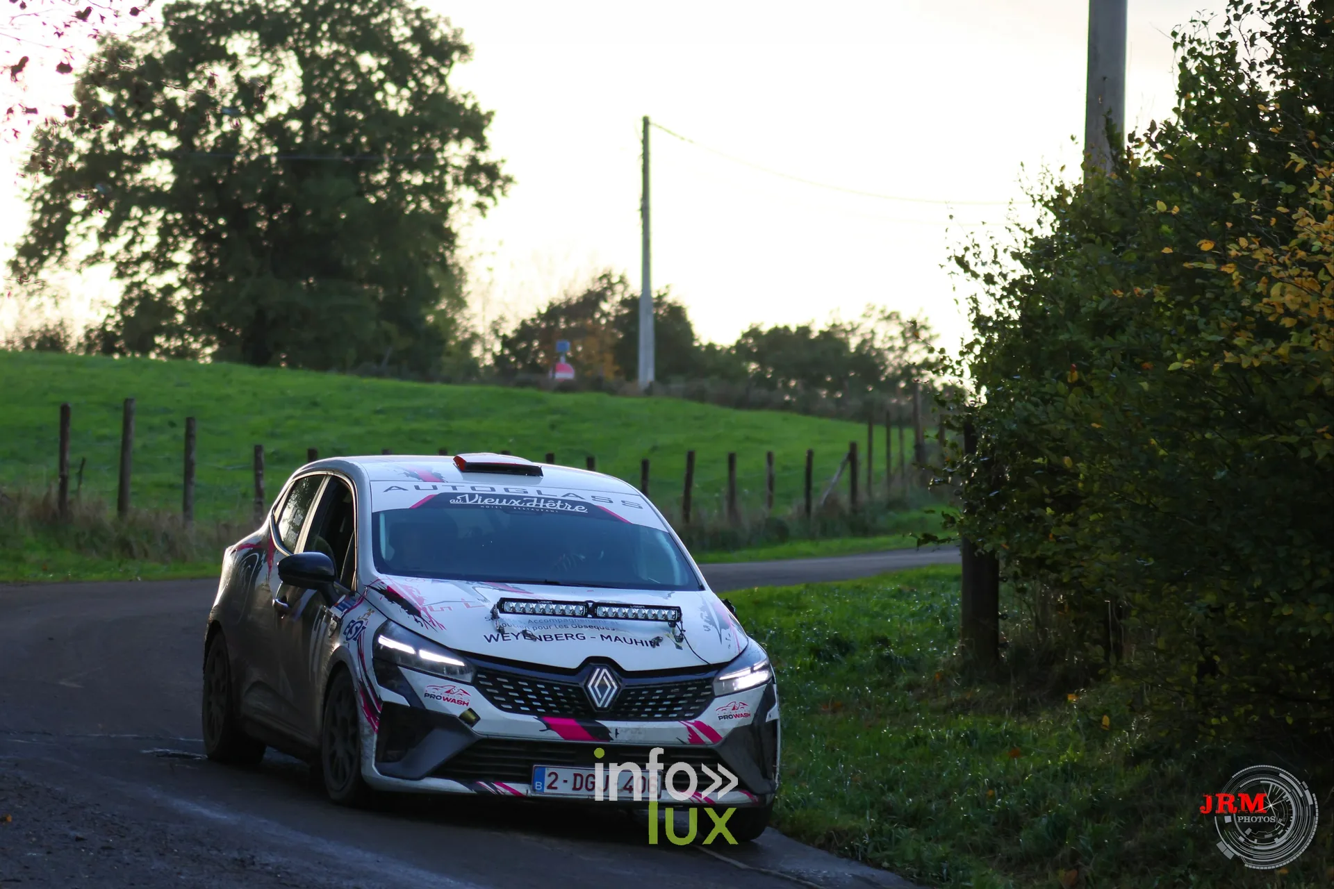 JMC Rallye des Hautes Fagnes 2026 à Jalhay : une Renault Clio sur le parcours (photo Jérémy Leboutte)