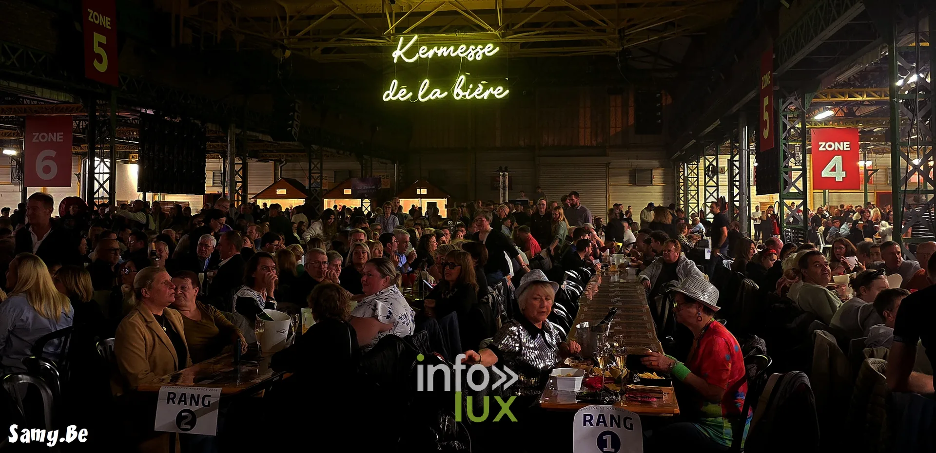 Kermesse de Maubeuge, Espace Sculfort, 24 octobre 2026 : la grande halle en début de soirée (photo Samy.be)