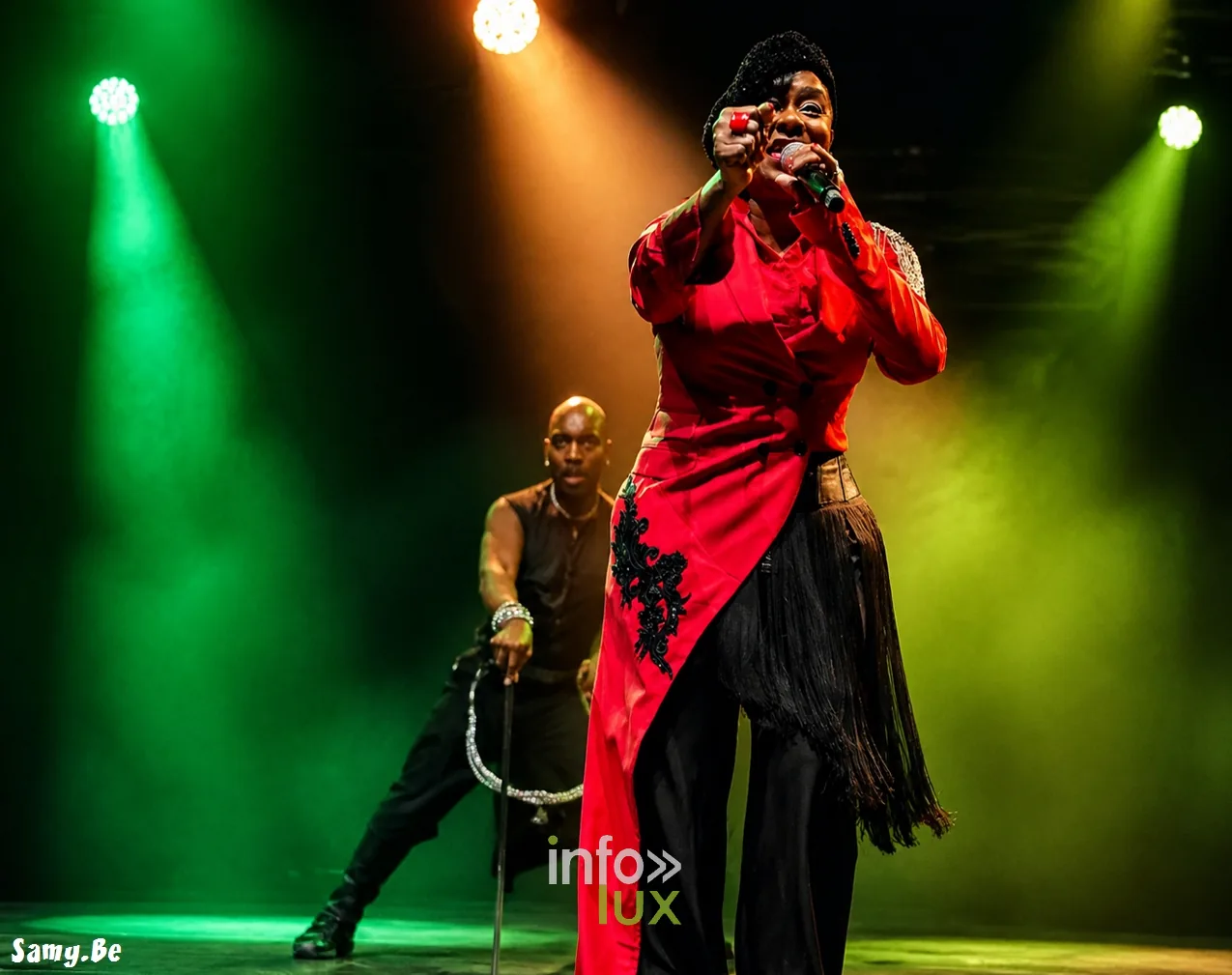 Kermesse de Maubeuge, Espace Sculfort, 24 octobre 2026 : Christiane Obydol (Zouk Machine) et l’un de ses danseurs (photo Samy.be)