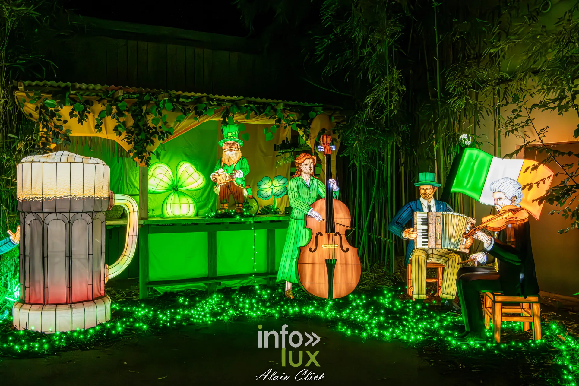 Luminescences 2026-2027 au Zoo d’Amnéville : musiciens et drapeau irlandais, univers de la Saint-Patrick (photo Alain Click)