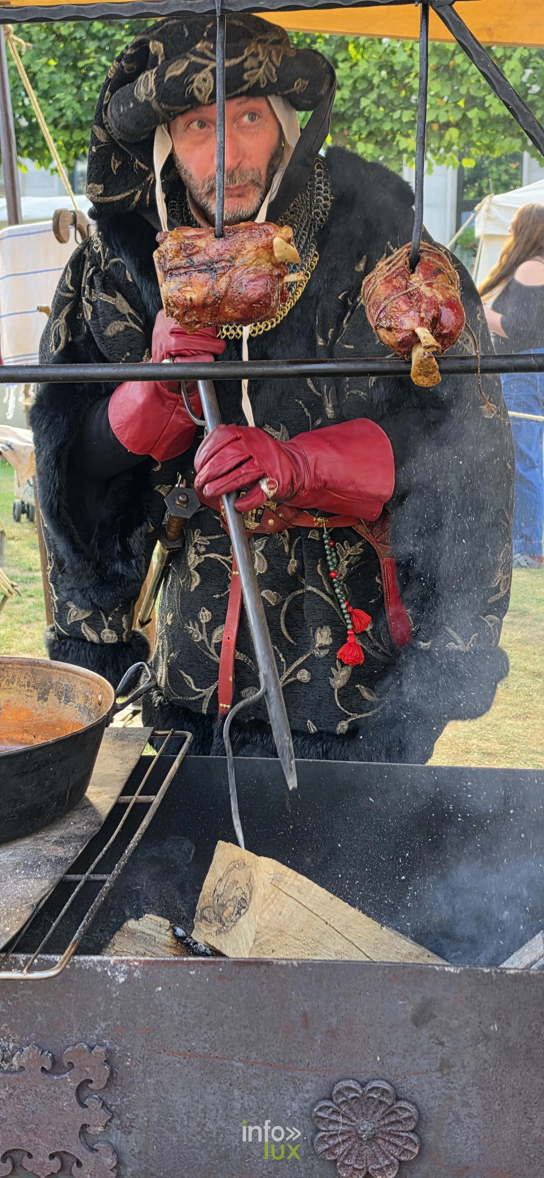 Les Médiévales de Nivelles, 3 octobre 2026 : La cuisine au feu de bois au campement médiéval