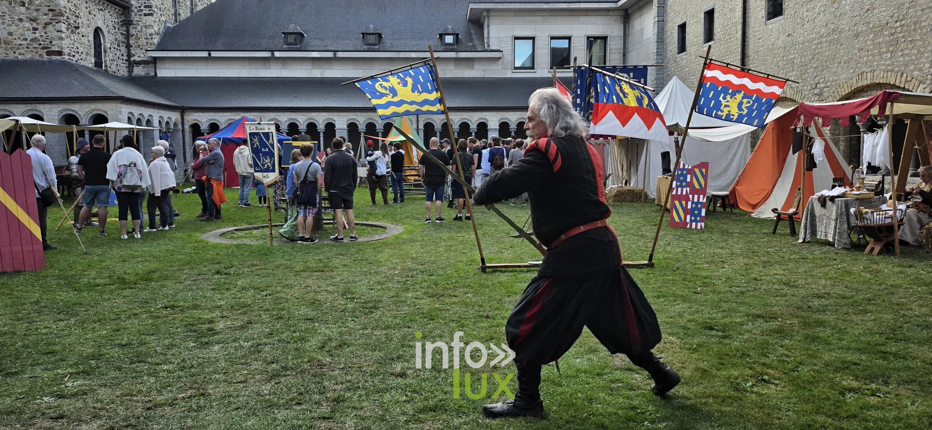 Les Médiévales de Nivelles, 3 octobre 2026 : Une démonstration de maniement d’armes