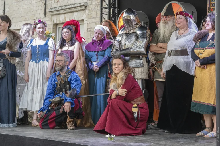 Médiévales du Rouge-Cloître 2026 : chevaliers, artisans et conteurs pour une première édition ensoleillée à Auderghem (photos)