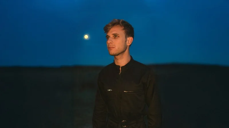 MUNE, artiste folk du Cotentin