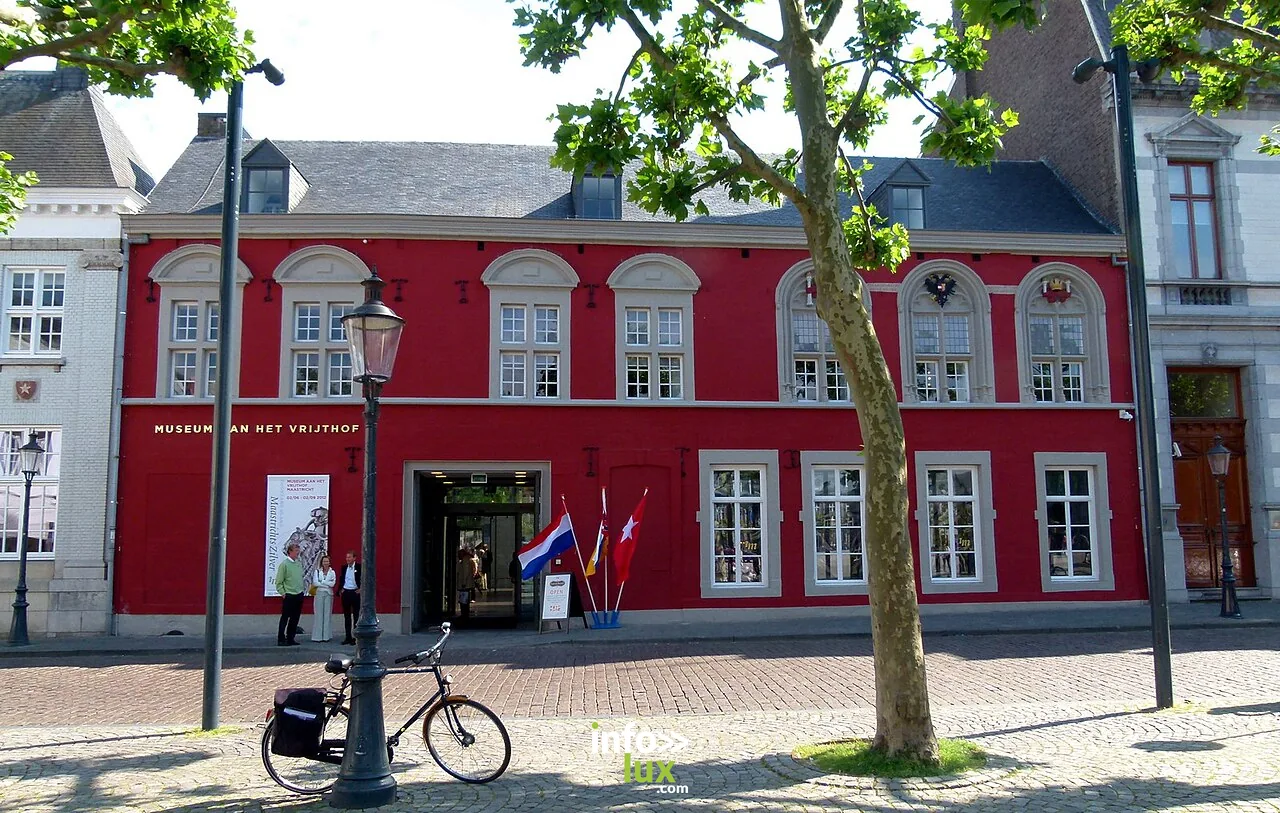 Musée au Vrijthof (Maastricht) Musée au Vrijthof (Maastricht)