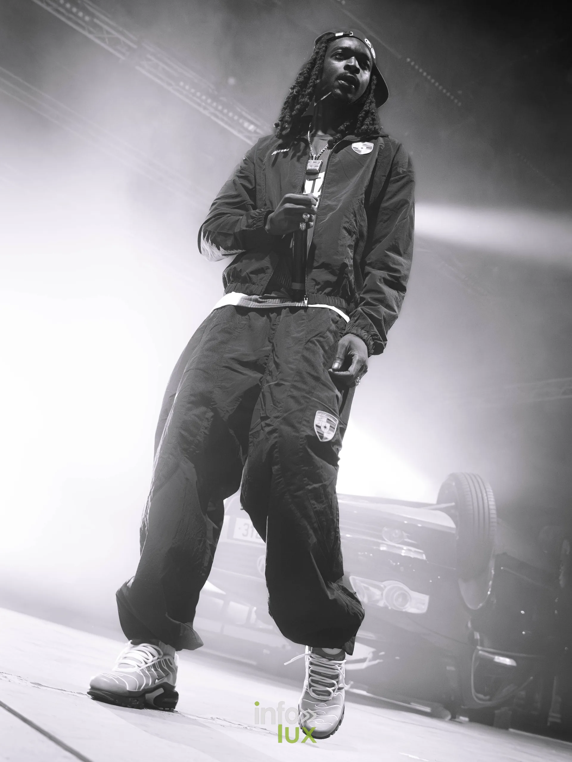 La Rvfleuze sur la scène du Chapiteau de la Pépinière, soirée rap de Nancy Jazz Pulsations, Nancy, 10 octobre 2026 (photo Rawzen0)