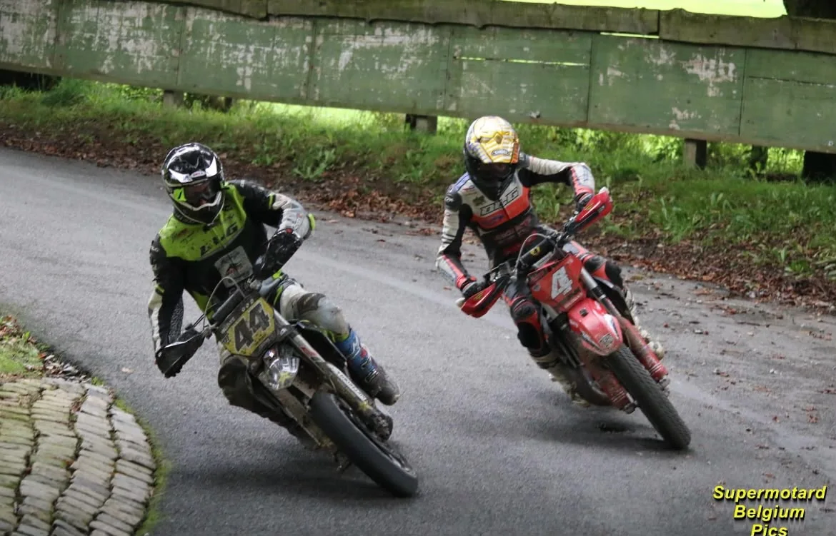 Noah Champagne et Kevin Viellevoye en Supermotard