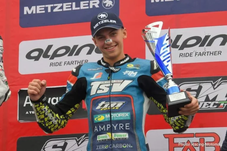 Noah Champagne, pilote de Supermotard, sous les couleurs de TSV Racing-TM