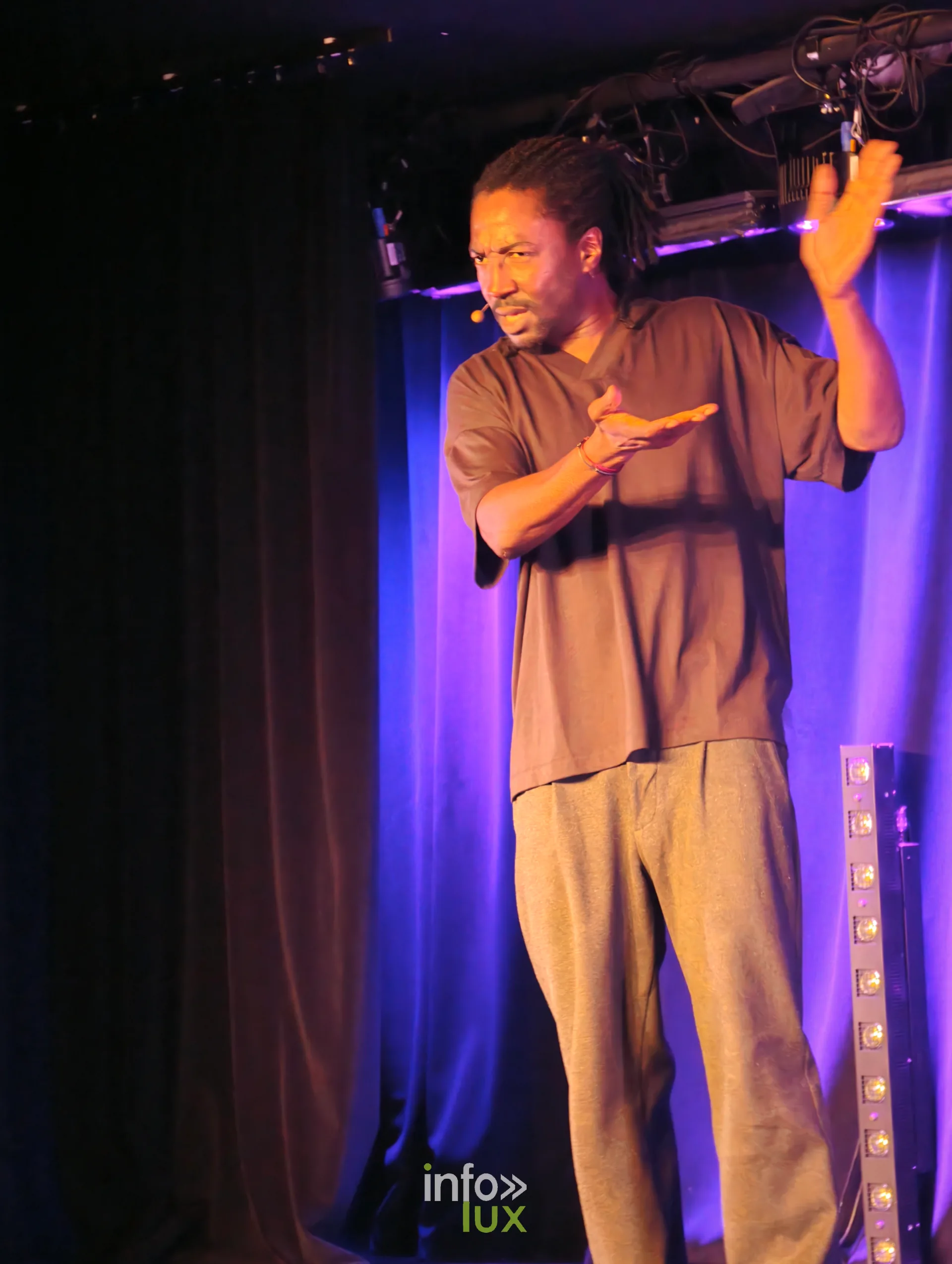 Noom Diawara, « Déconstruit », Théâtre Le République, Paris, 10 octobre 2026 (photo Alexandre Poulain)