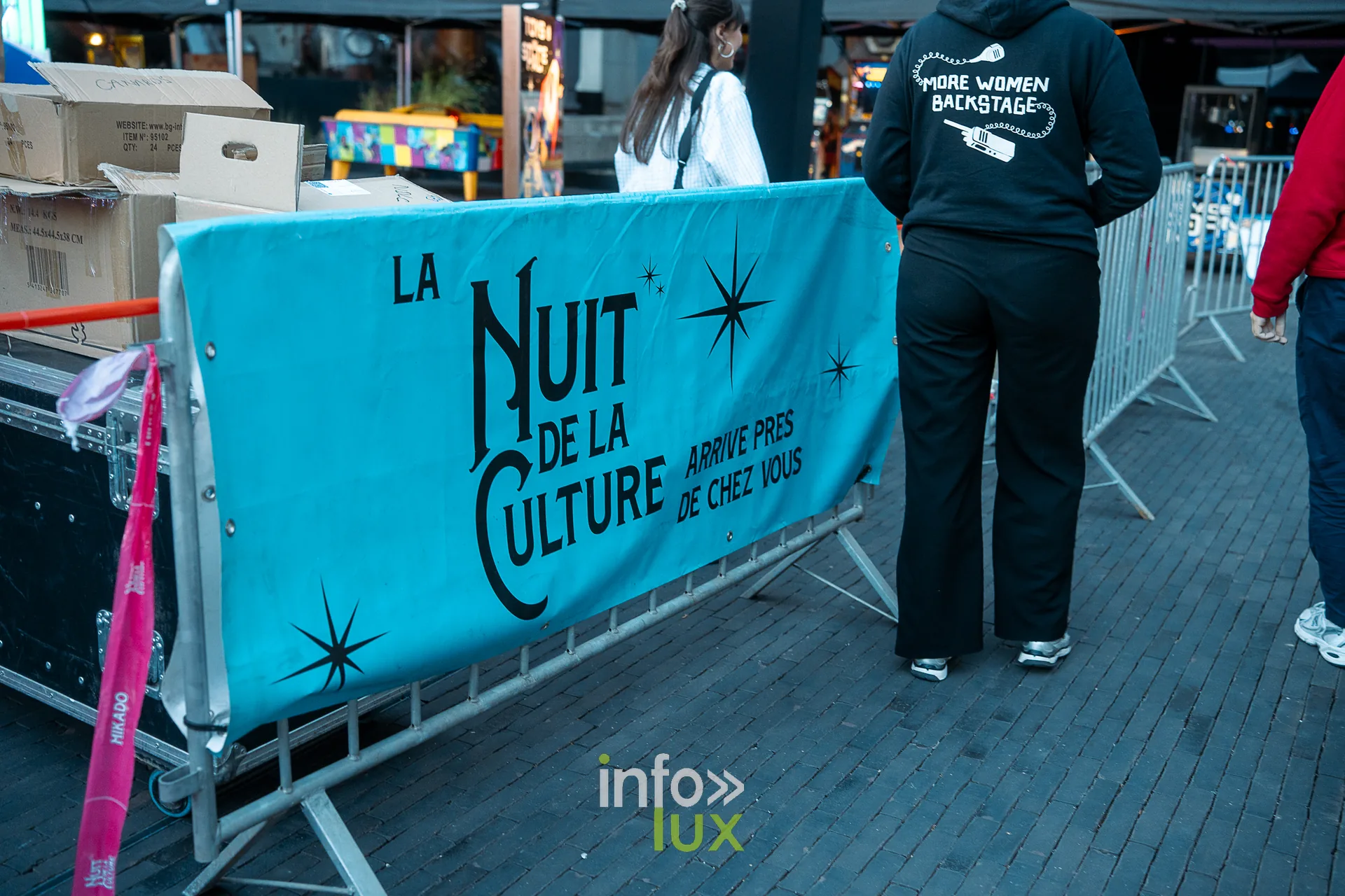 Nuit de la Culture 2026 à Esch-Belval : banderole « La Nuit de la Culture arrive près de chez vous » à l’entrée du site