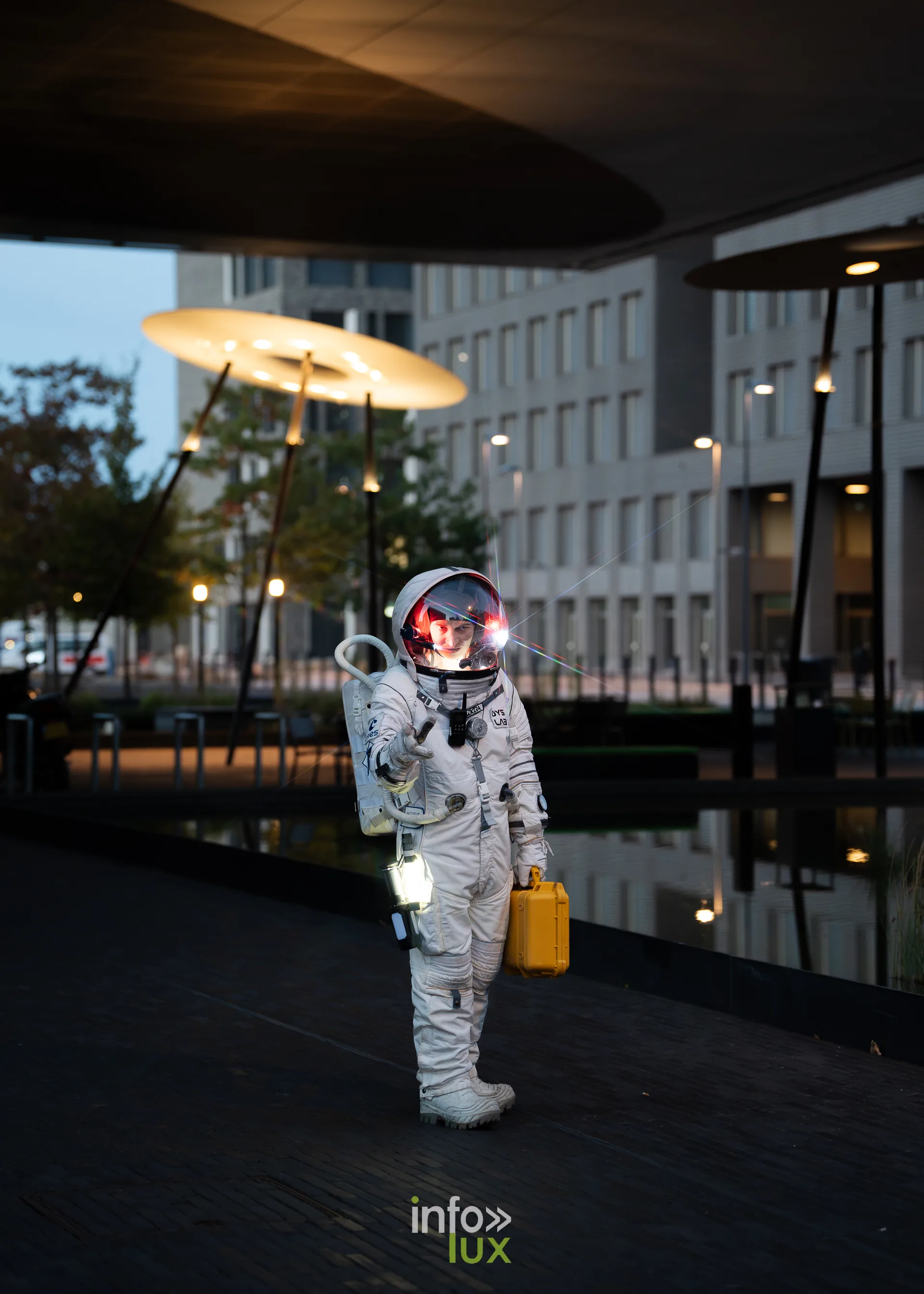 Nuit de la Culture 2026 à Esch-Belval : l’astronaute de #exoterritoires à la tombée de la nuit