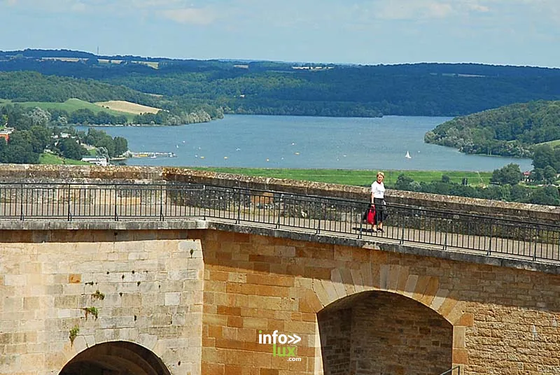 Les remparts de Langres Les remparts de Langres