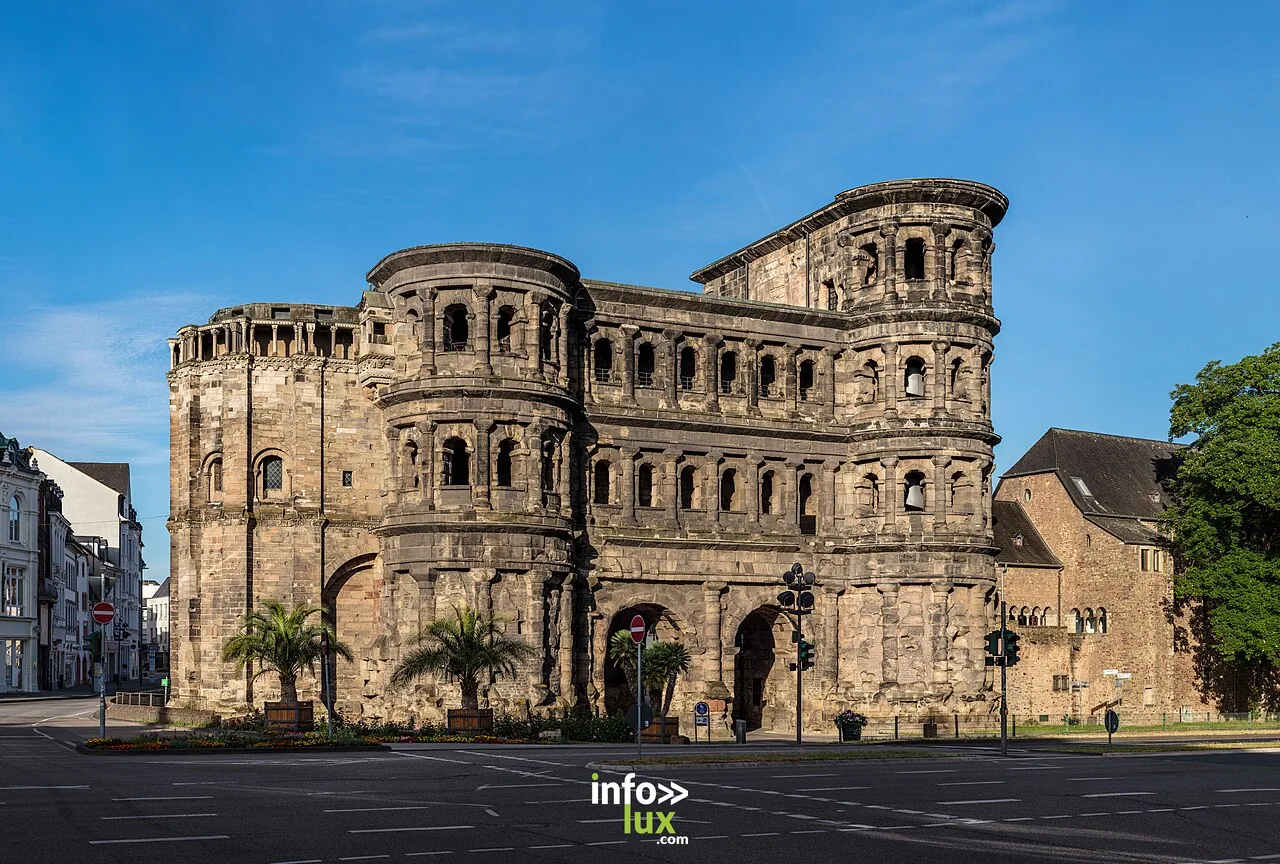 Porta Nigra (Trèves) Porta Nigra (Trèves)