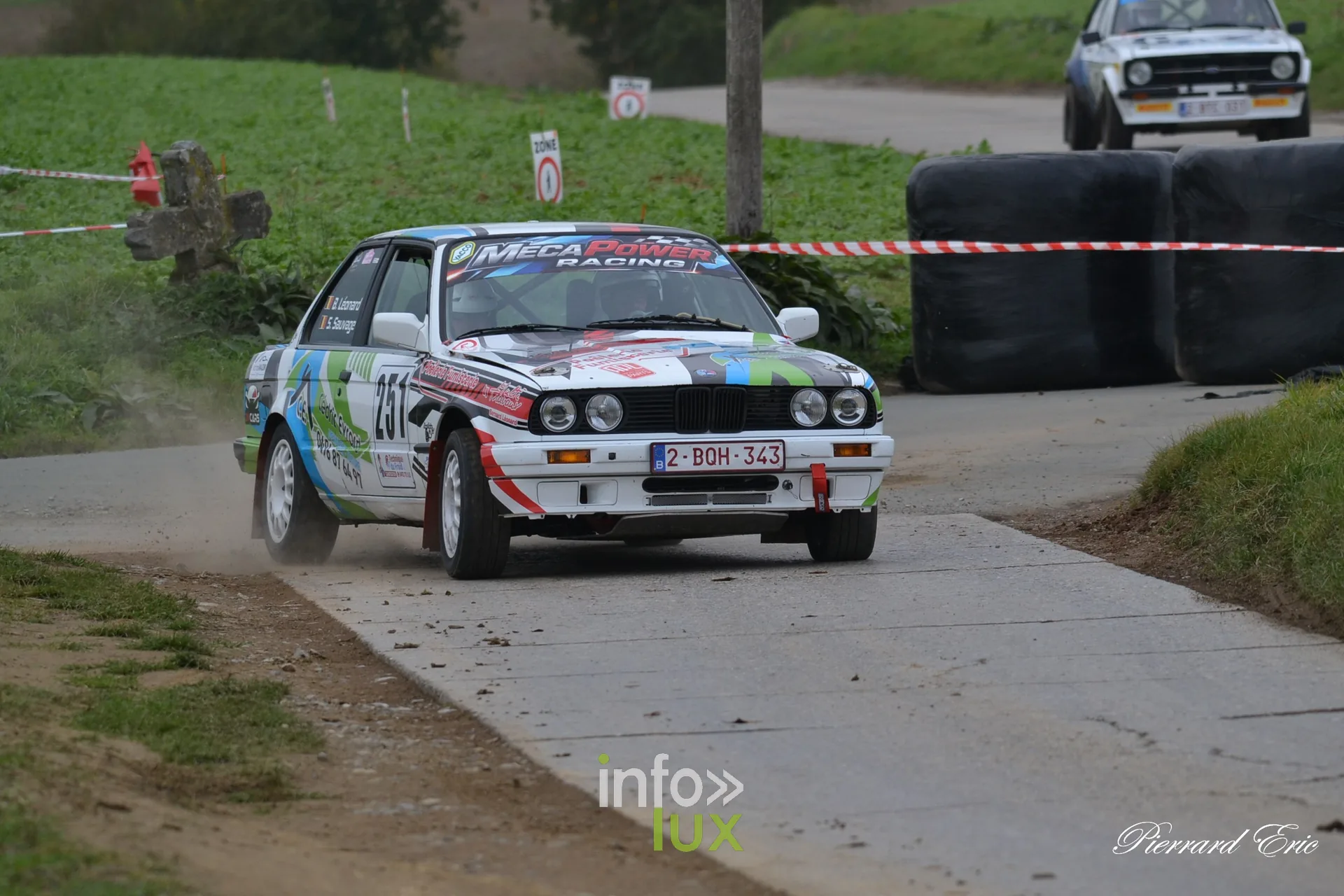 Rallye de Mettet 2026 : Bernard Léonard et Sébastien Sauvage en BMW E30 n°251 en spéciale