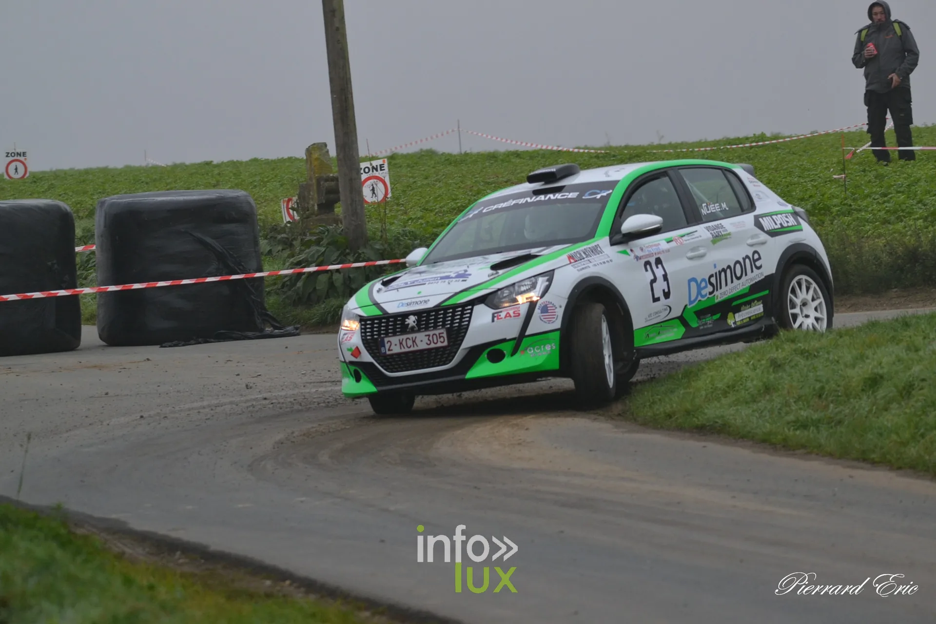 Rallye de Mettet 2026 : Michael Nuée et Emelyne Delpire en Peugeot 208 Rally4 n°23 en spéciale