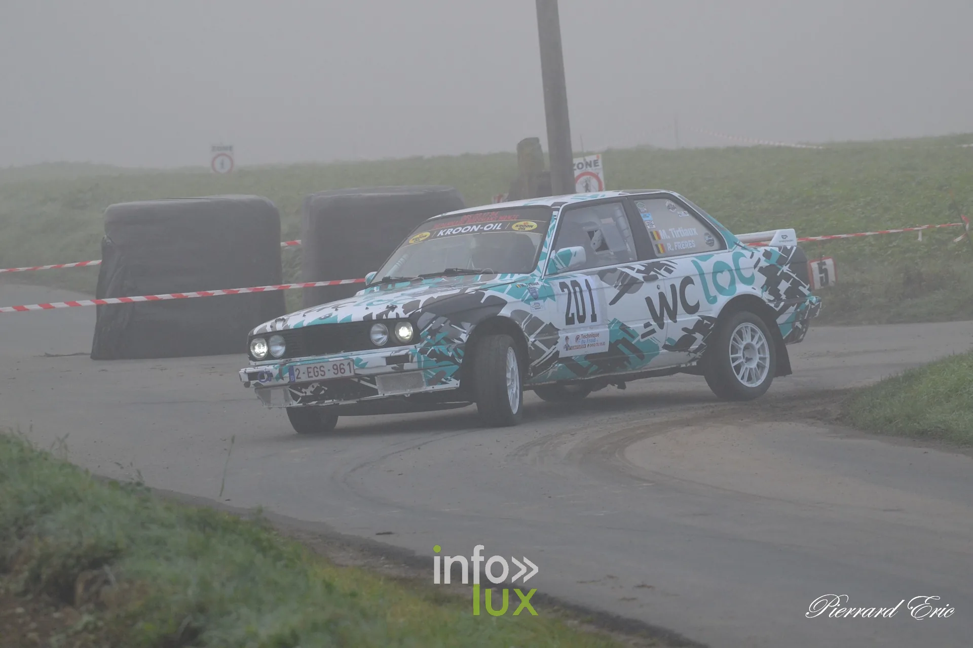 Rallye de Mettet 2026 : Michael Tirtiaux et Renaud Frères en BMW 325i E30 n°201 en spéciale