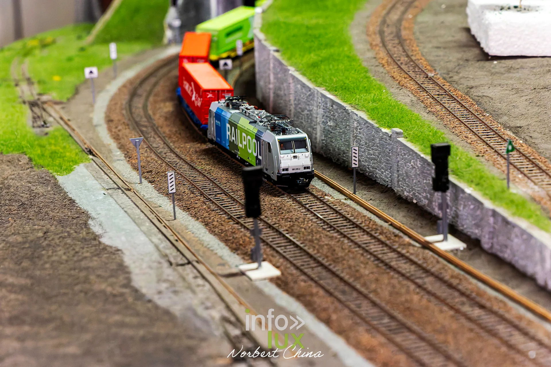 Rétrotrain, musée ferroviaire de la PFT à Saint-Ghislain, 3 octobre 2026 : le réseau miniature (photo Norbert China)