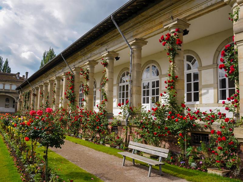 Le palais abbatial Le palais abbatial