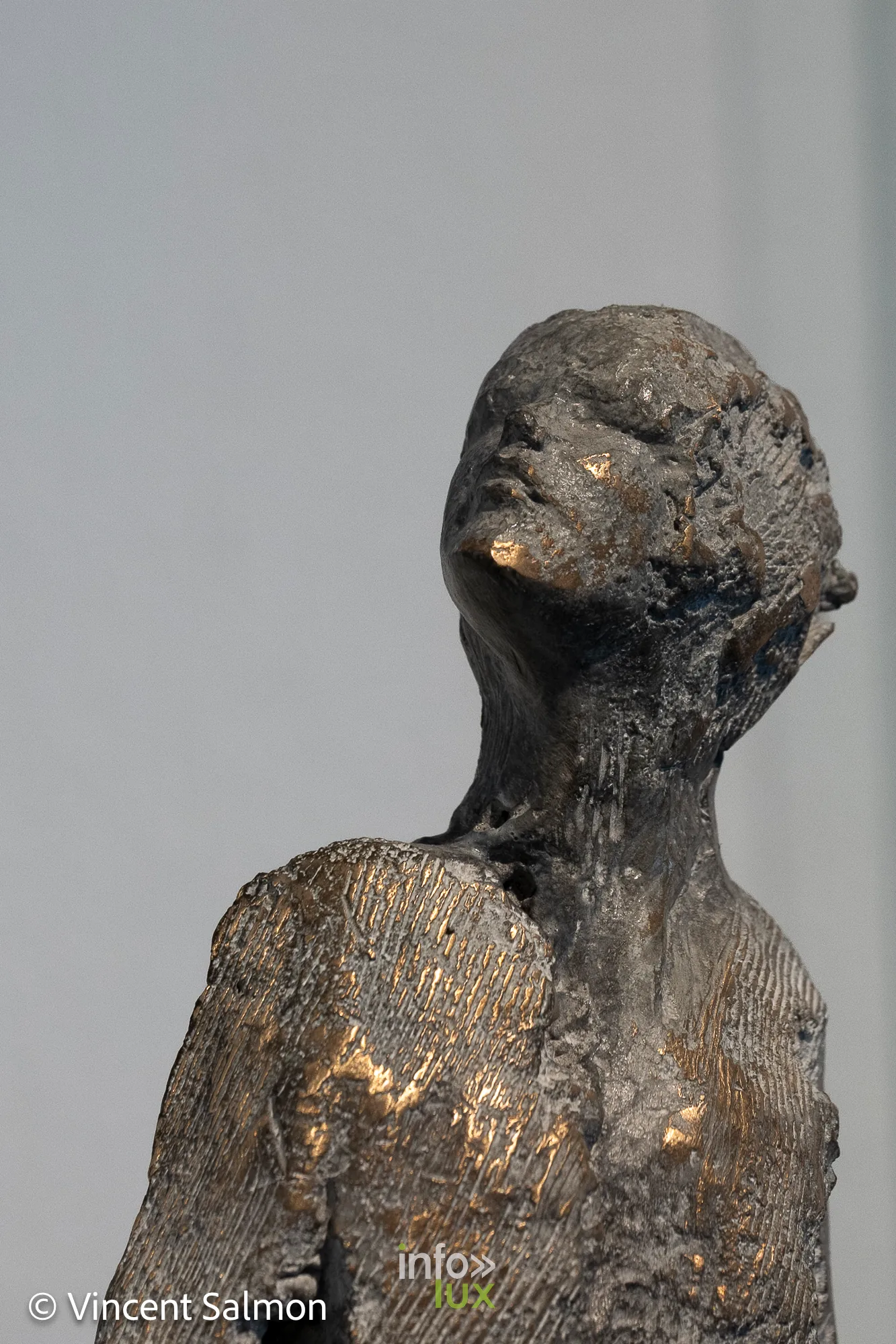 Salon Découvertes, Galerie Liehrmann, Liège, 2026 : Sculpture de Sandrine Bouleau (photo Vincent Salmon)