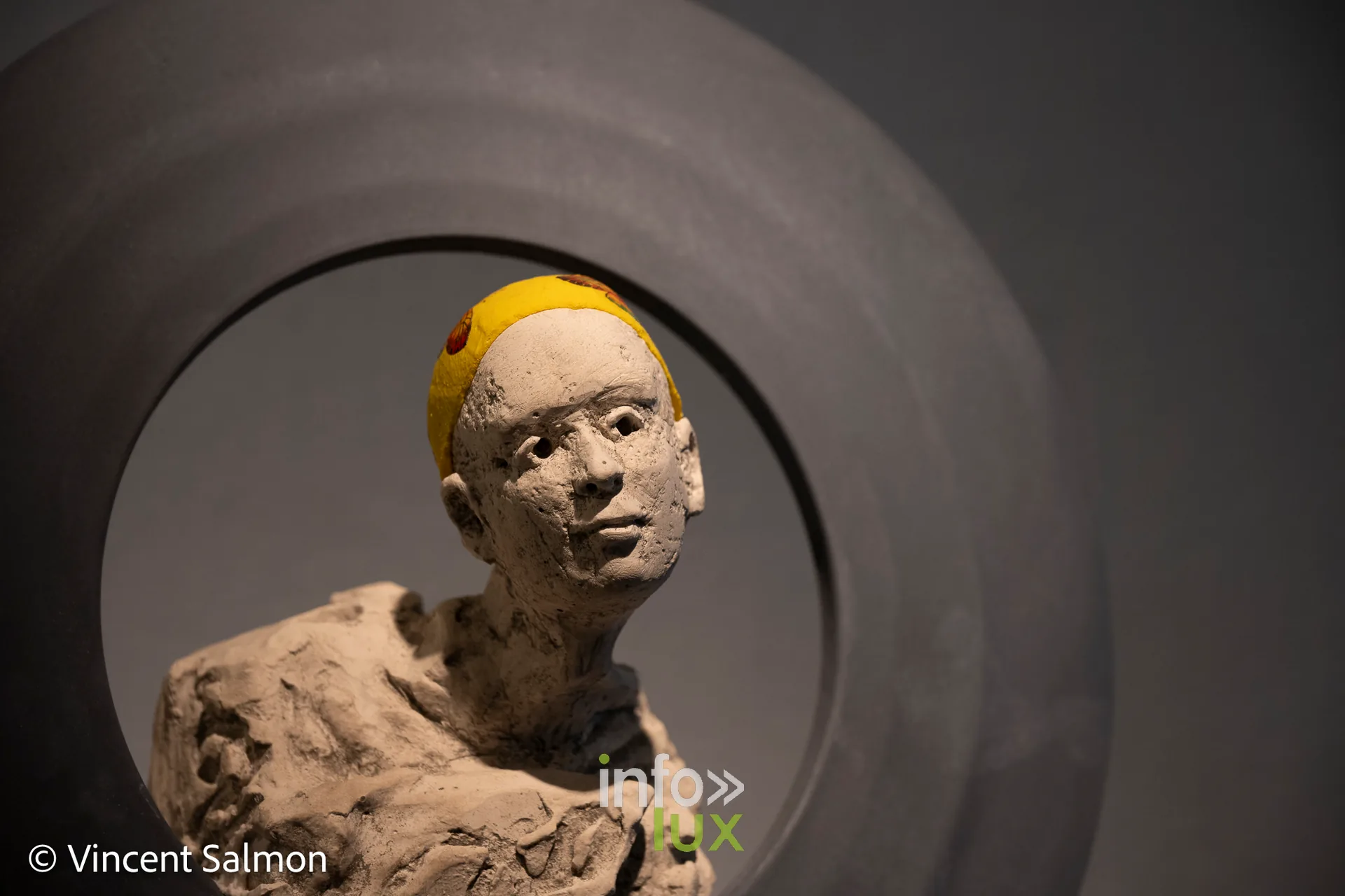 Salon Découvertes, Galerie Liehrmann, Liège, 2026 : Sculpture de Sandrine Bouleau (photo Vincent Salmon)