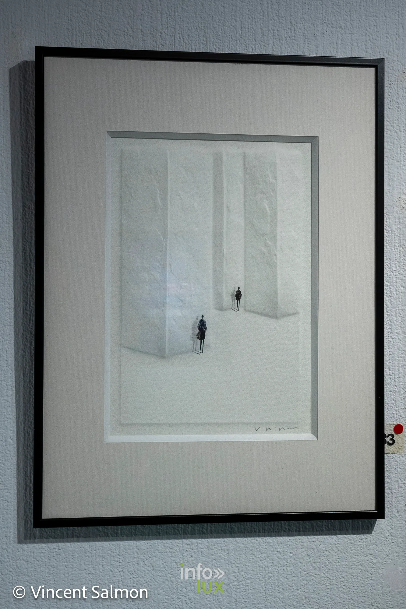 Salon Découvertes, Galerie Liehrmann, Liège, 2026 : Œuvre de Valérie d'Heur, papier et encre (photo Vincent Salmon)