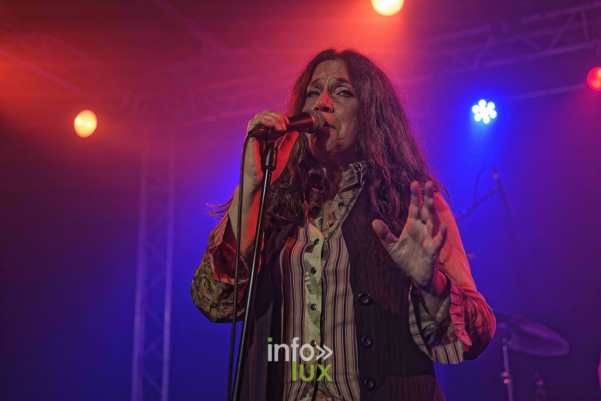 Sari Schorr au Zik-Zak, Ittre, 8 octobre 2026 : Sari Schorr au chant