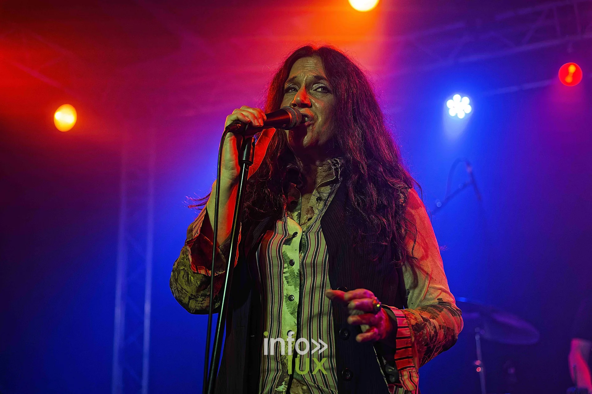 Sari Schorr au Zik-Zak, Ittre, 8 octobre 2026 : Sari Schorr au chant