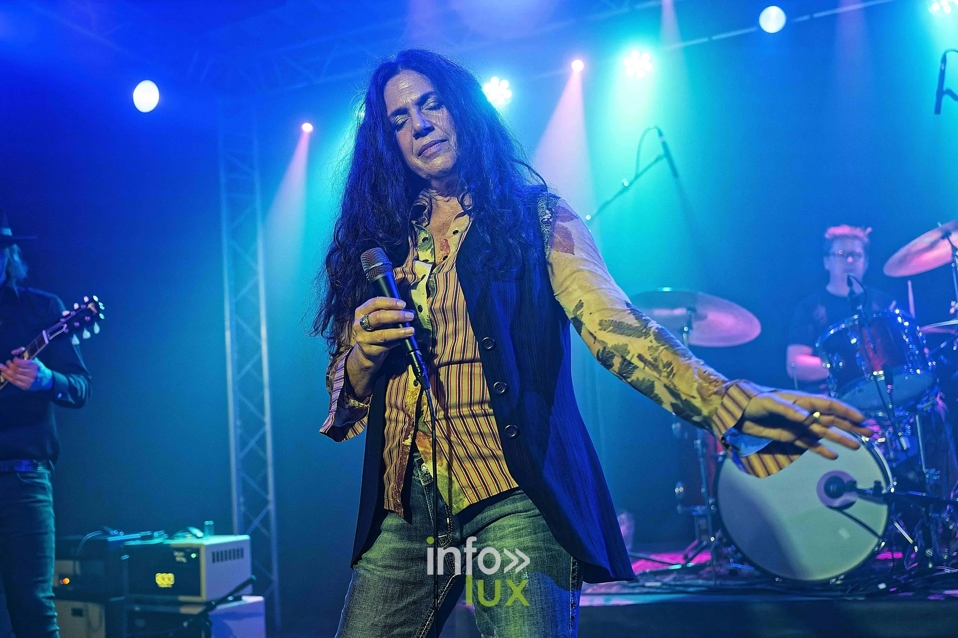 Sari Schorr au Zik-Zak, Ittre, 8 octobre 2026 : Sari Schorr au chant