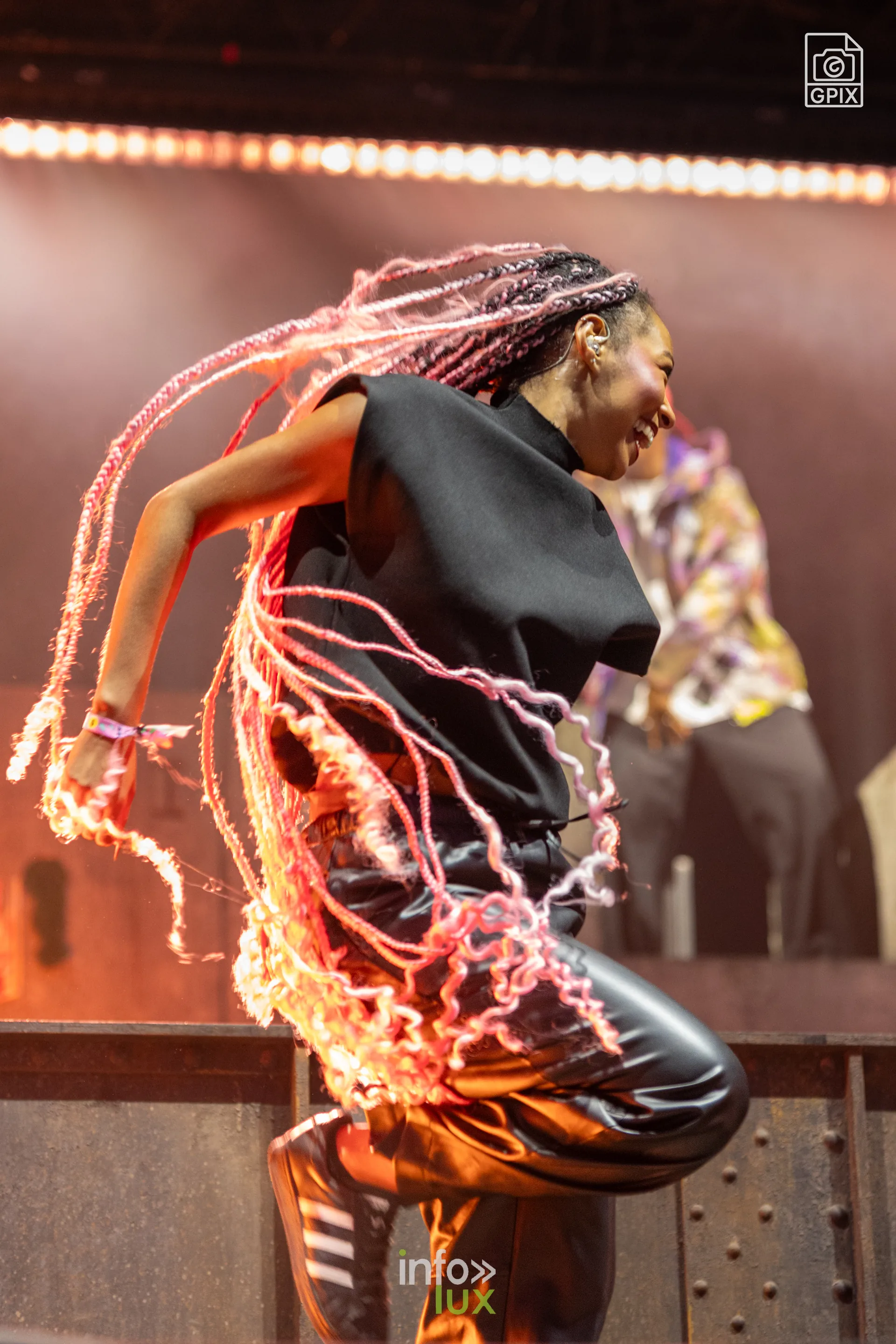 Les Solidarités 2026 à Namur, samedi 5 septembre : Une danseuse du show de Soprano