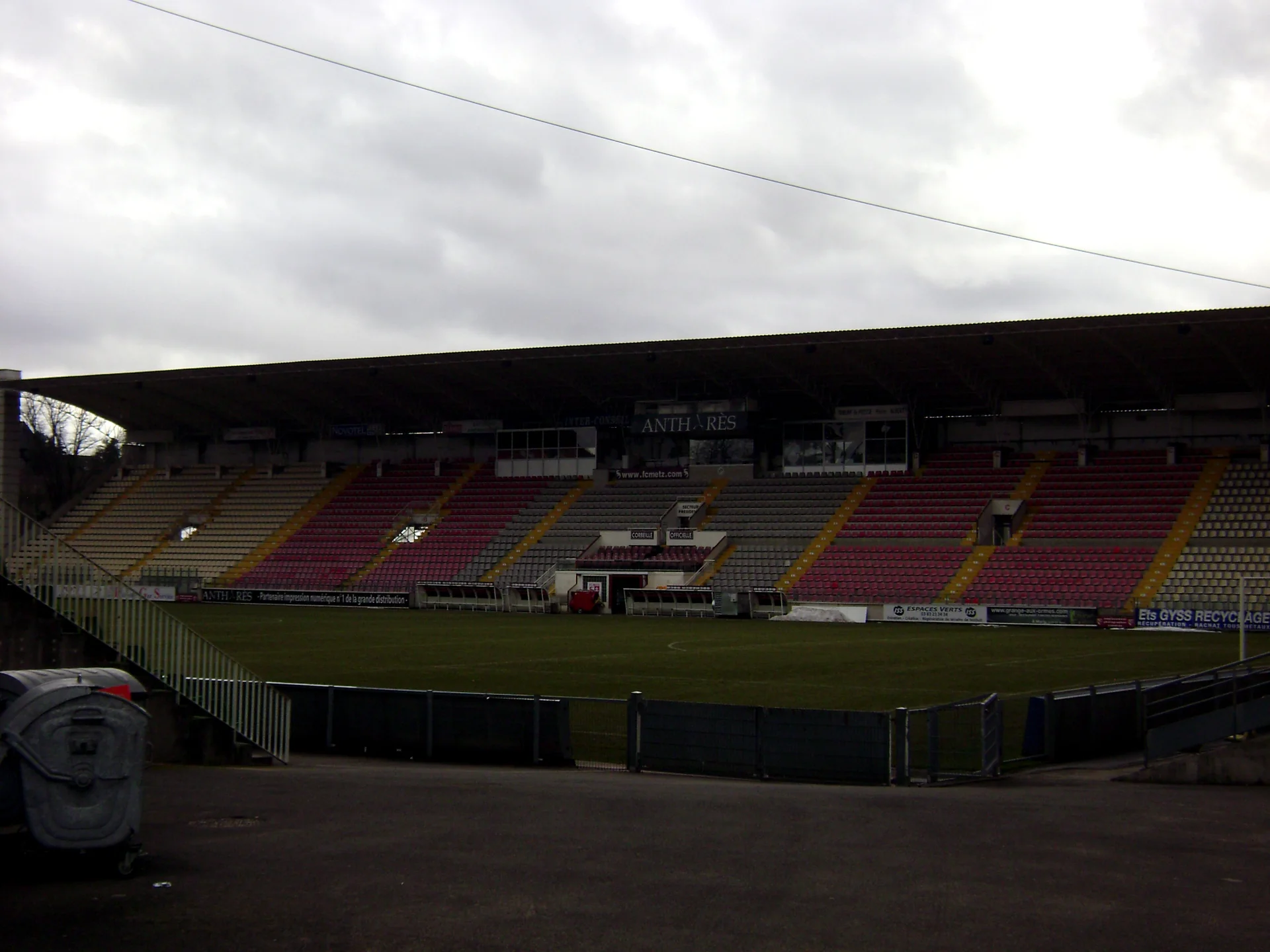 Le stade Saint-Symphorien, à Longeville-lès-Metz (photo 01)