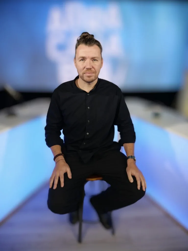 Portrait de Stephan Schillinger, auteur et conférencier