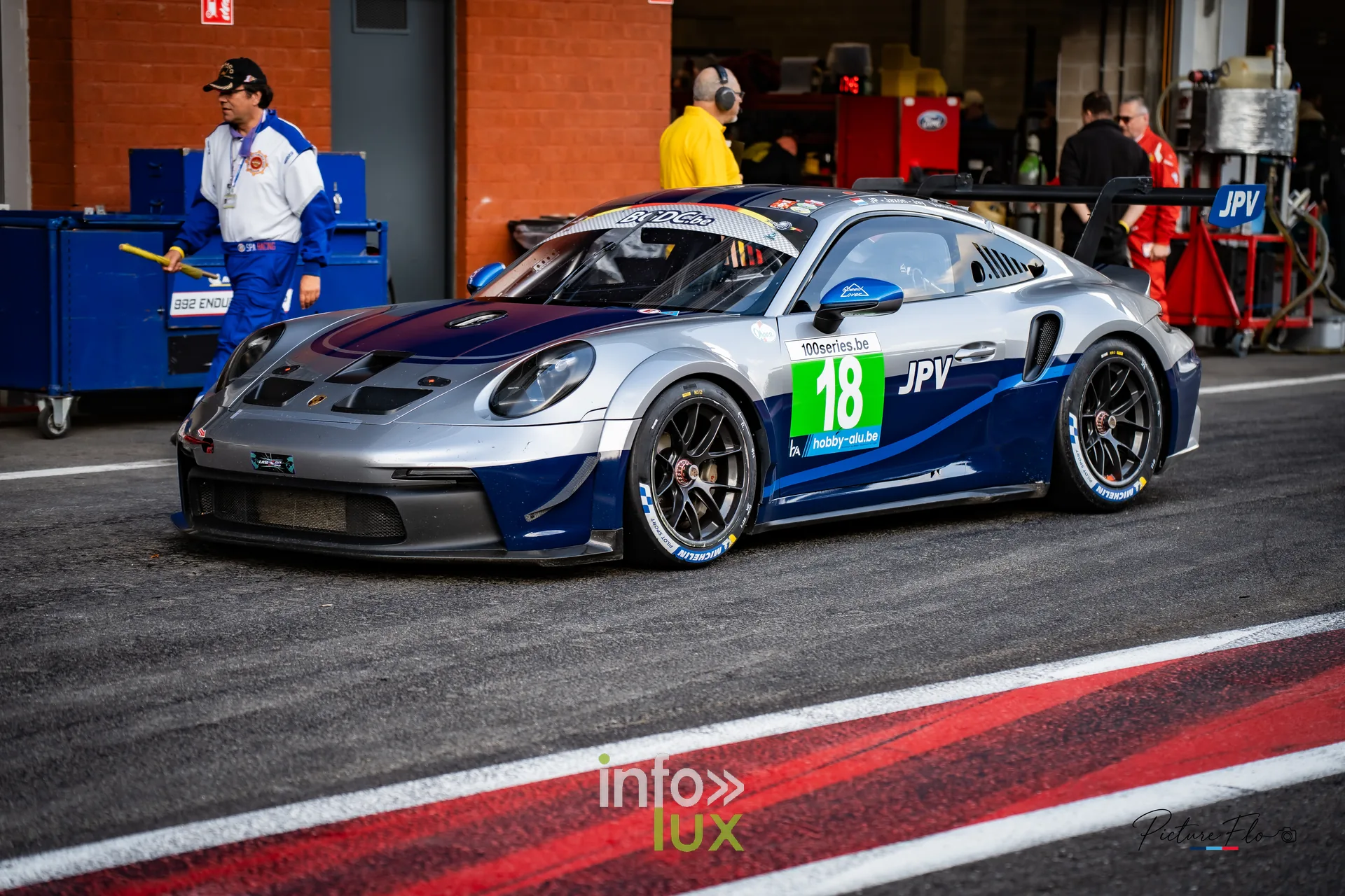 Team 84 au BGDC SuperSpa 2026 à Spa-Francorchamps : la Porsche #18 dans la voie des stands