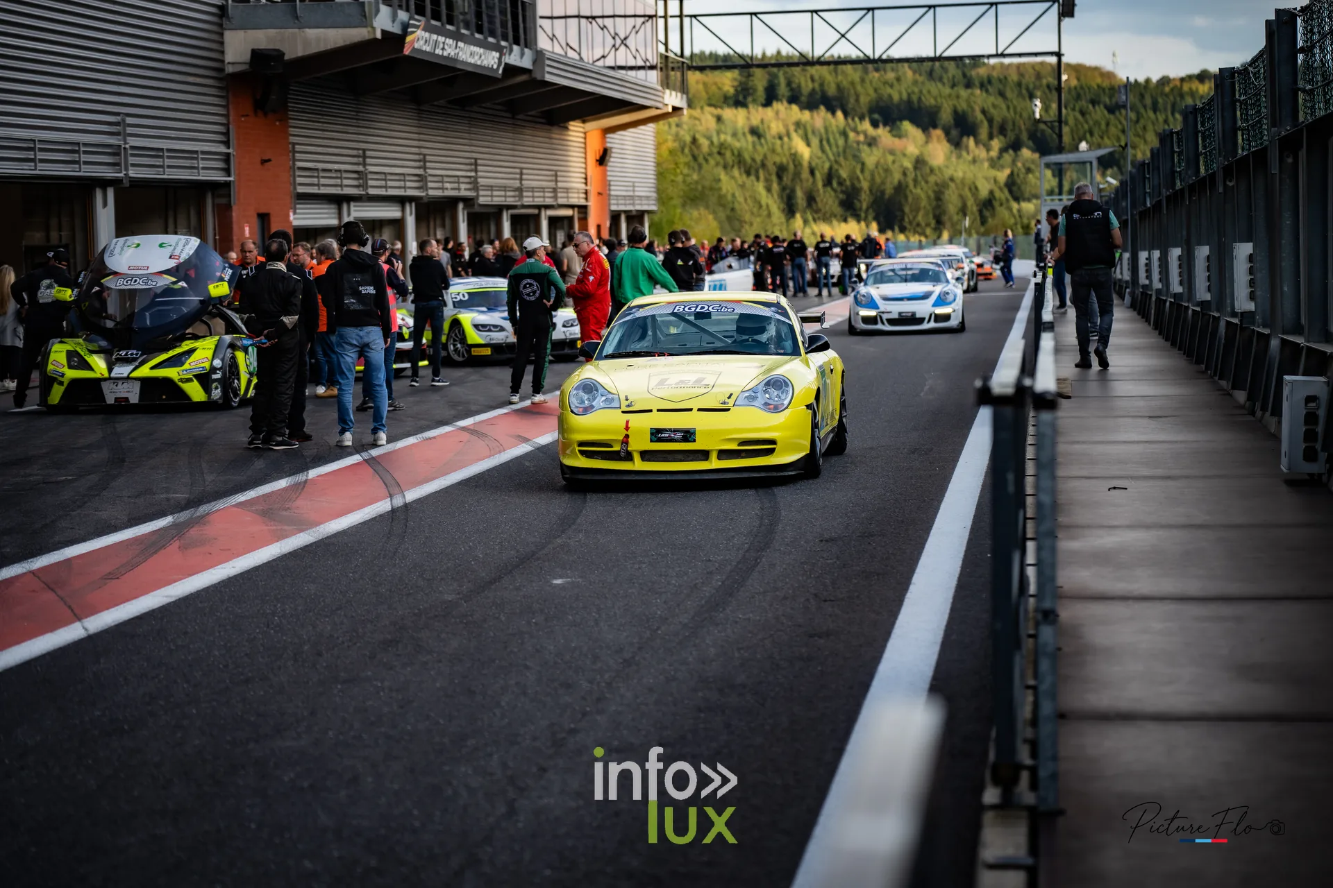 Team 84 au BGDC SuperSpa 2026 à Spa-Francorchamps : la #84 remonte la voie des stands