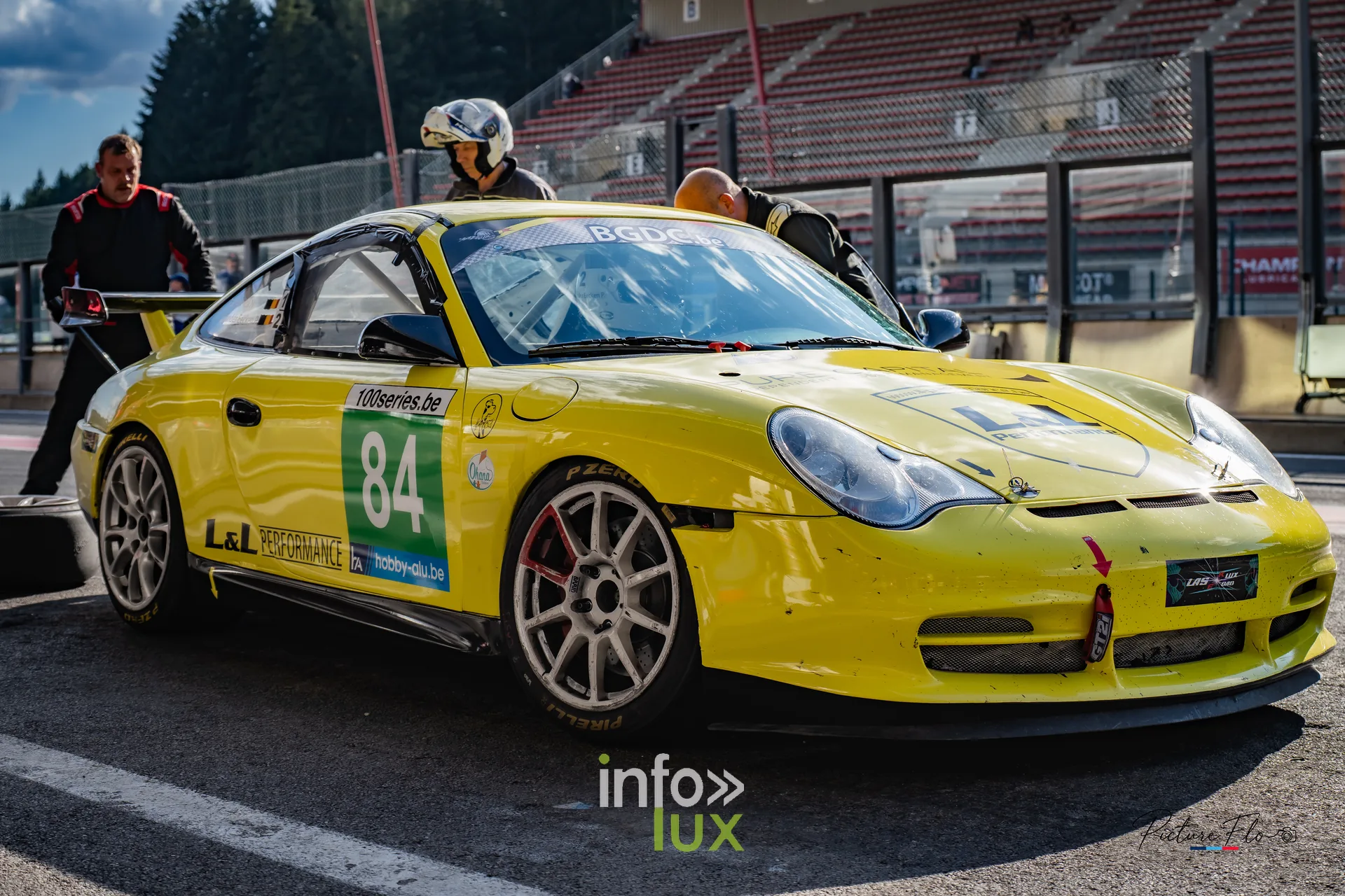 Team 84 au BGDC SuperSpa 2026 à Spa-Francorchamps : la #84 dans la voie des stands