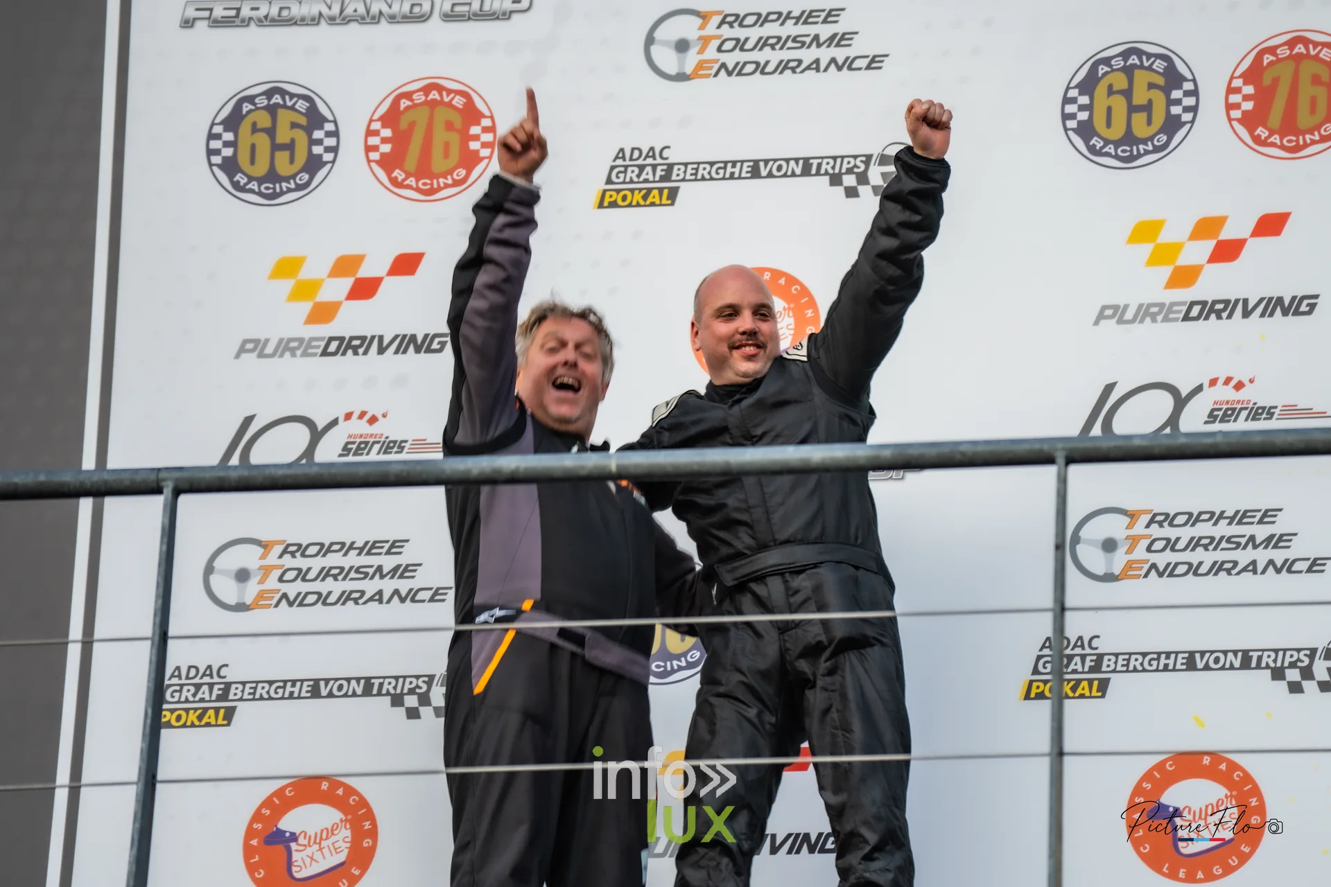 Team 84 au BGDC SuperSpa 2026 à Spa-Francorchamps : l’équipage de la #84 bras levés sur le podium