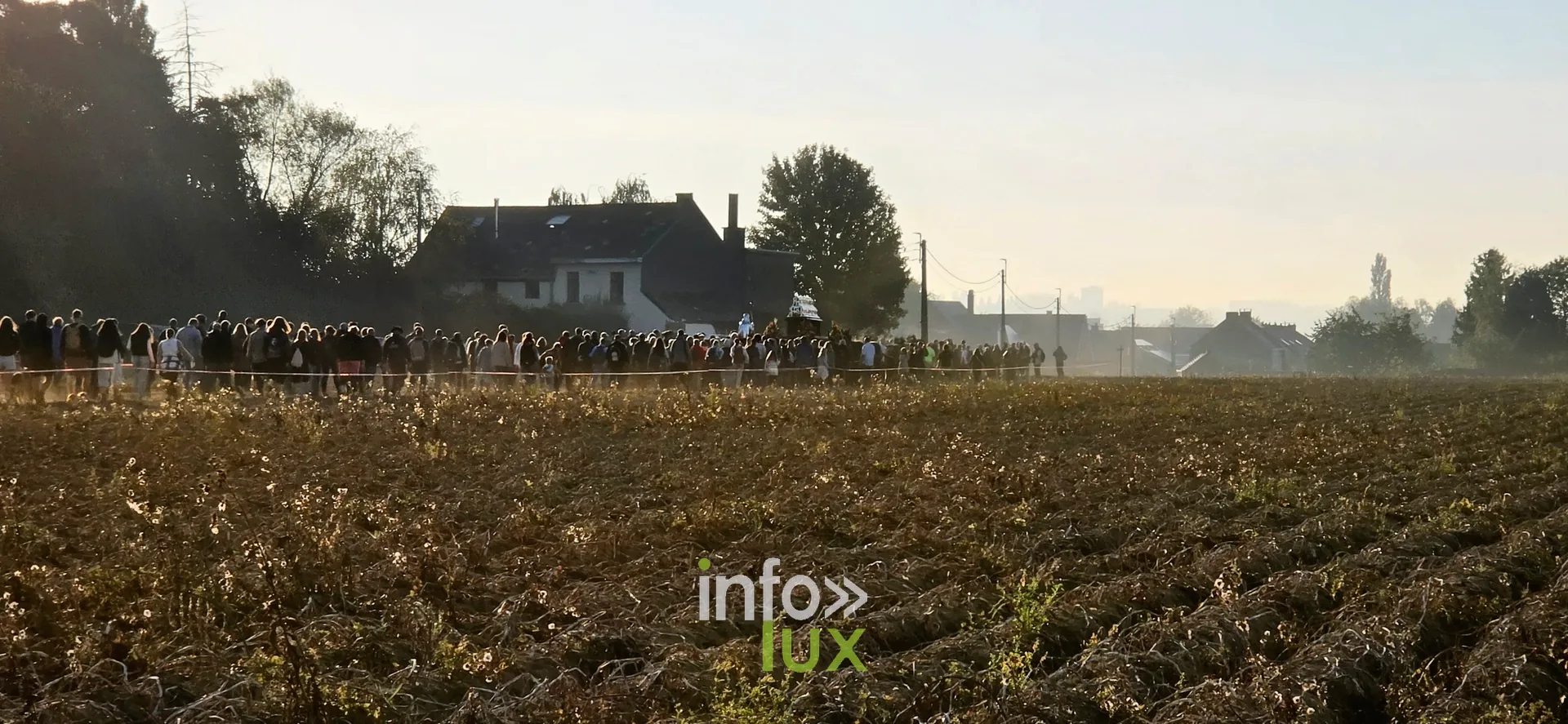 750e Tour Sainte-Gertrude, Nivelles, 4 octobre 2026 : Les marcheurs dans la campagne nivelloise