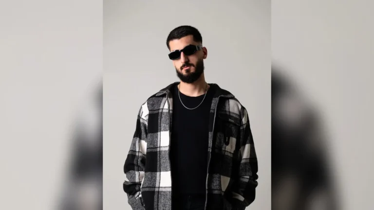 Toza au FCKNYE 2026/2027 : biographie, style et jour de passage