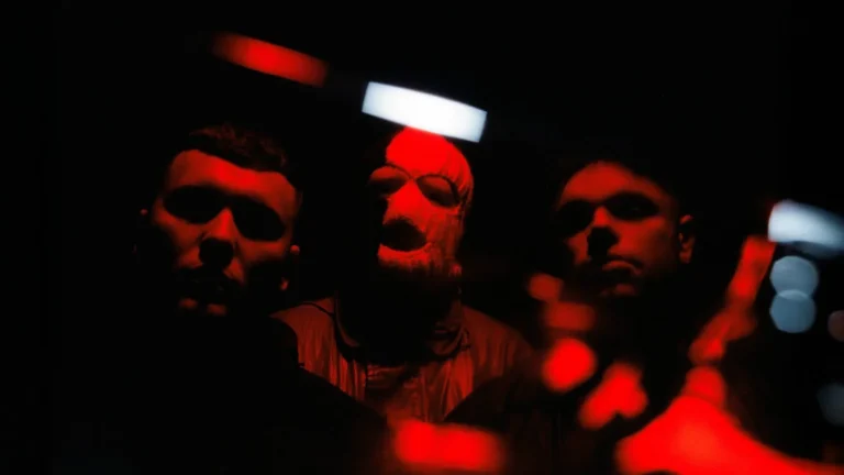 Bruxelles > Concert > Kneecap à Forest National