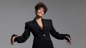 Nawell Madani au Zénith de Lille — Lille Nawell Madani au Zénith de Lille — Lille