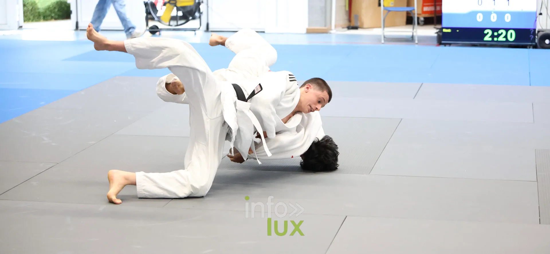 Combat de judo, photo VK Photographie (Vladislav Kry)